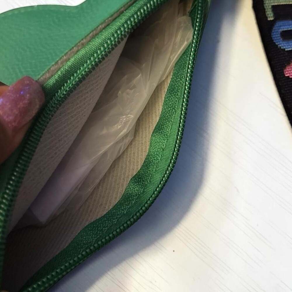 Women's Multi Wallet-purses - Picture 2 of 5